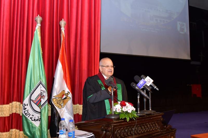 رئيس جامعة القاهرة: استحداث لائحة البكالوريوس و9 برامج جديدة بكلية الإعلام