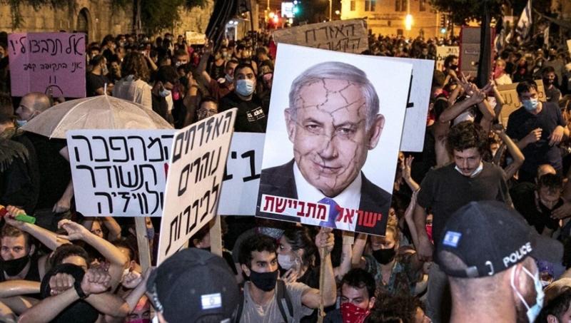 اشتعال مظاهرات عائلات الأسرى تٌجبر نتنياهو على العودة إلى مفاوضات الهدنة في غزة