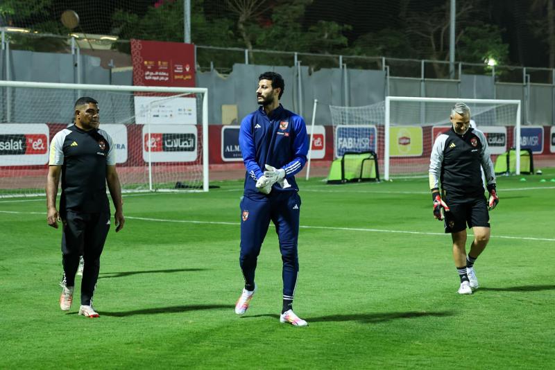 موقف محمد الشناوي من قمة الأهلي ضد الزمالك في الدوري