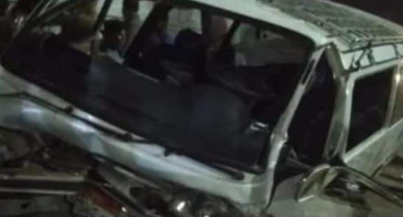 إصابة 5 أشخاص في حادث انقلاب سيارة 