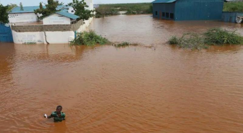 غرق سد كينيا