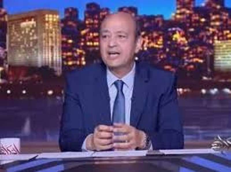 لعنة مصر الموظفين.. عمرو أديب يهاجم  موظفي القطاع الحكومي