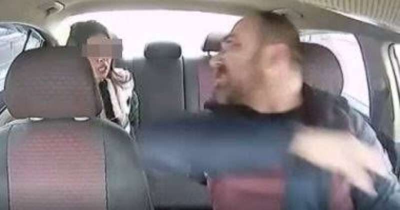سائق نقل ذكي يعتدي على فتاة الهرم 
