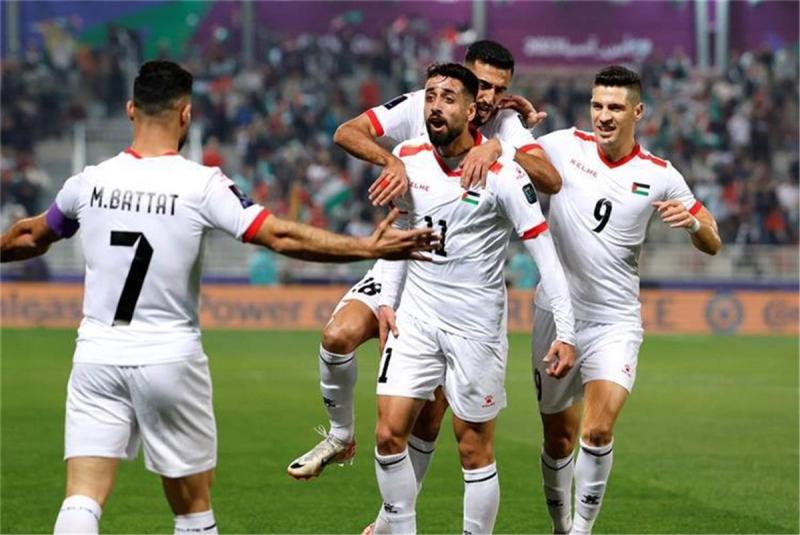 وسام أبو علي يقود فلسطين ضد لبنان في تصفيات كأس العالم