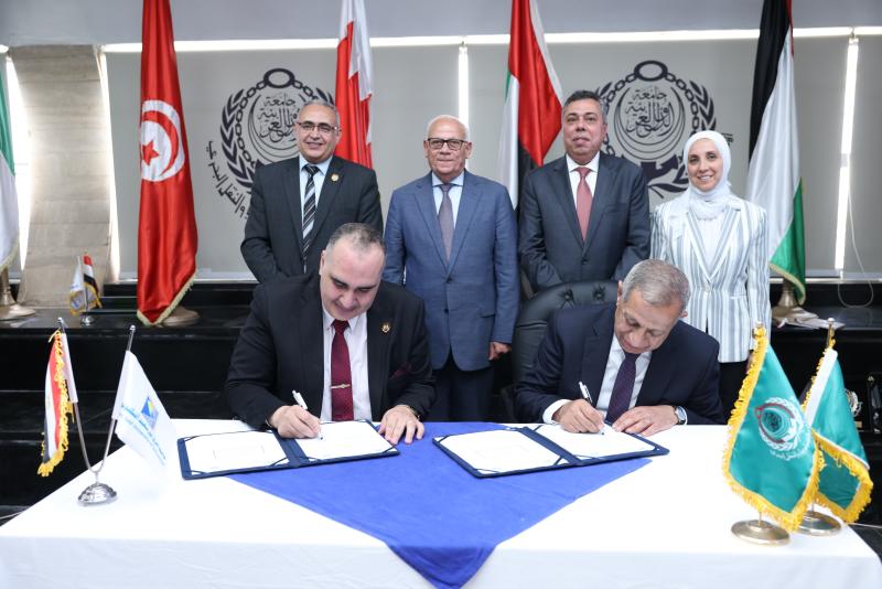 توقيع اتفاقية تعاون بين الأكاديمية العربية وجامعة بورسعيد التكنولوجية.. تفاصيل