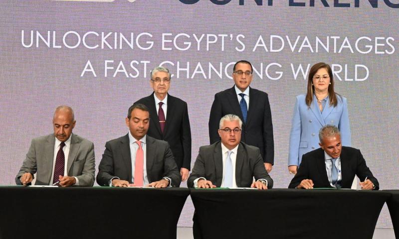 تفاصيل اتفاقيات الأمونيا الخضراء والهيدروجين الأخضر التي وقعتها مصر مع  كبرى الشركات العالمية