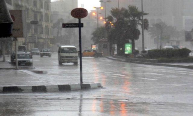 سقوط أمطار غزيرة على أغلب مدن وقرى محافظة كفر الشيخ