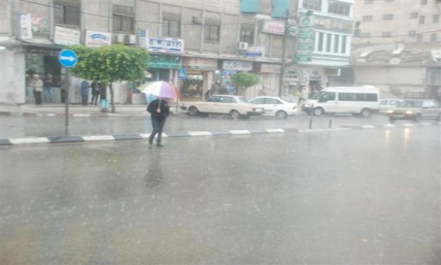 أمطار غزيرة بمدينة 6 أكتوبر