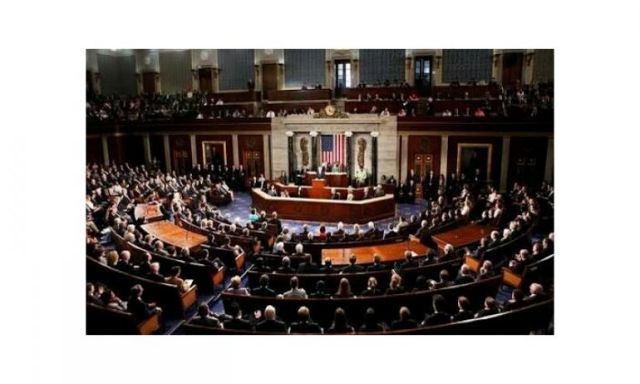 ٣٦ عضوا بمجلس الشيوخ الأمريكي يطالبون أوباما بعدم رفع العقوبات عن إيران