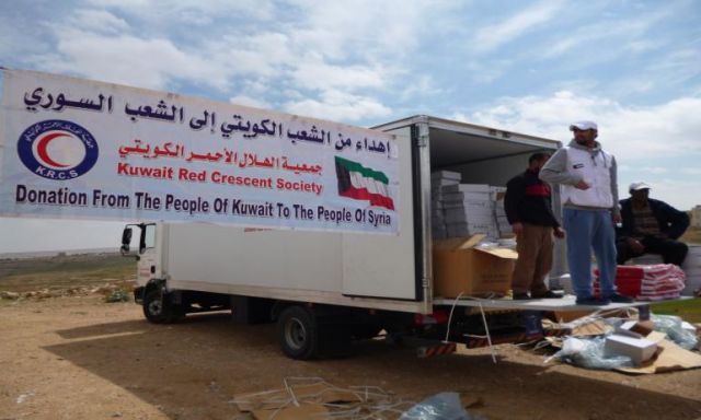 الهلال الأحمر الكويتي: مستمرون فى توزيع المساعدات الإغاثية على الأشقاء في اليمن