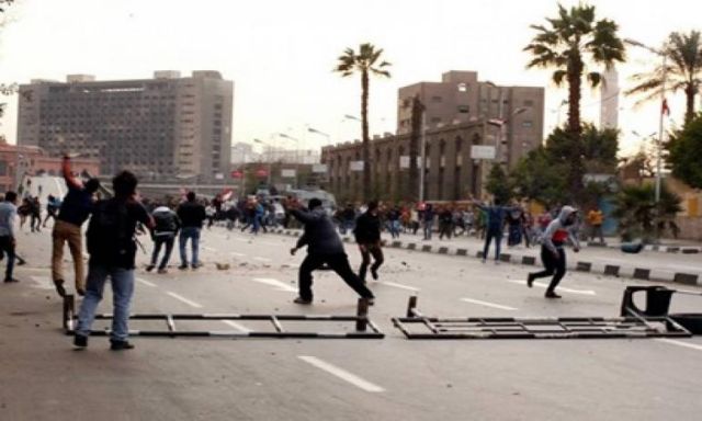 ”محافظ الفيوم” يناقش الاستعدادات الامنية  للاحتفال بذكرى ثورة 25 يناير بالمحافظة