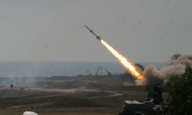 سقوط صاروخين أطلقا من قطاع غزة فى النقب الغربي دون إصابات