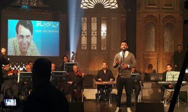 تفاصيل أغنية ”لما أغمض” لـ ”محمد حسن” بمناسبة عيد الحب
