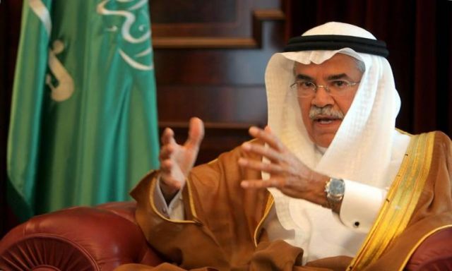 بعد تصريحات وزير سعودي.. أسعار النفط تخسر 4%