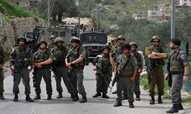 قوات الاحتلال الإسرائيلية تعتقل 15 فلسطينيًا بالضفة الغربية