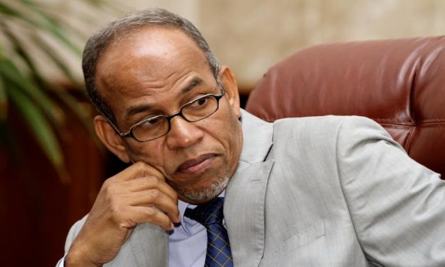 سلطنة عمان تواصل المباحثات بين الأطراف الليبية لإنجاز الدستور