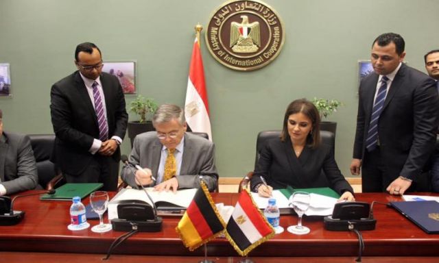 سحر نصر تدعو ألمانيا لمساعدة مصر في التغيرات المناخية