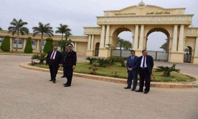 محافظ الإسكندرية يتفقد إجراءات التأمين ببرج العرب استعداد لمباراة مصر ونيجيريا