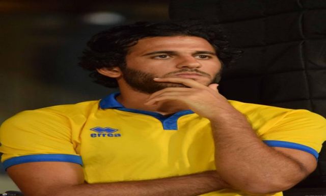 ” الدراويش ” تمدد عقد مروان محسن موسمين إضافيين
