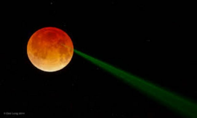 ”القومى للبحوث الفلكية” يكشف حقيقة ظهور القمر باللون الأخضر قريباً