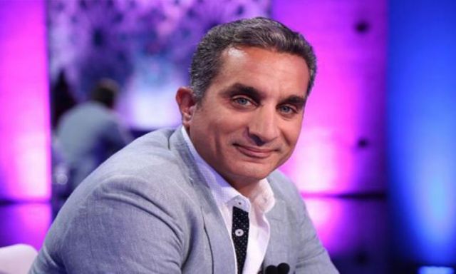 بلاغ ضد باسم يوسف لنشره أخبار كاذبة عن ” تيران وصنافير”