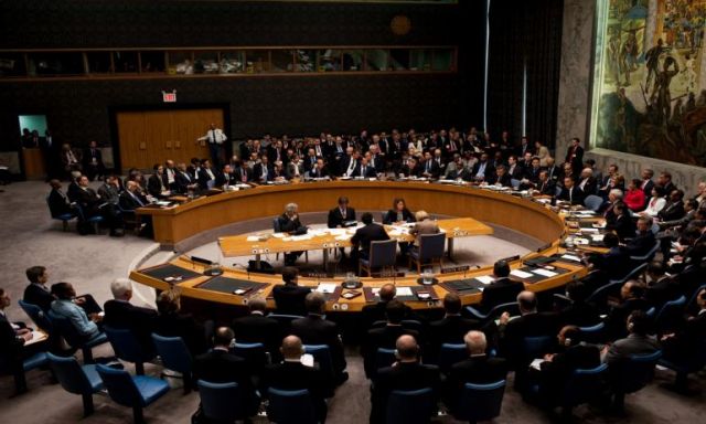 مجلس الأمن يتبني قرارا يدين استهداف المنشآت الطبية في مناطق الحروب