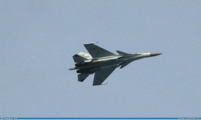 وزارة الدفاع الروسية توقف الضربات الجوية على سوريا مؤقتاً