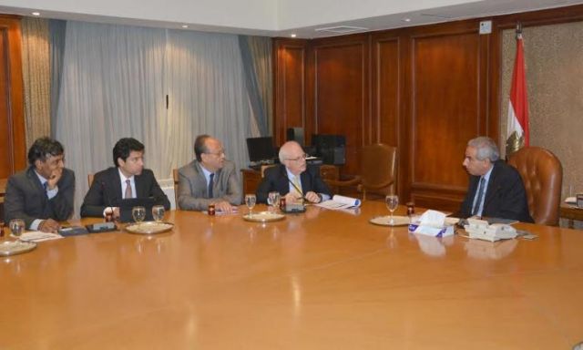وزير التجارة يناقش الاستعدادات الخاصة بعقد المؤتمر السنوي المقبل لليورومني بالقاهرة