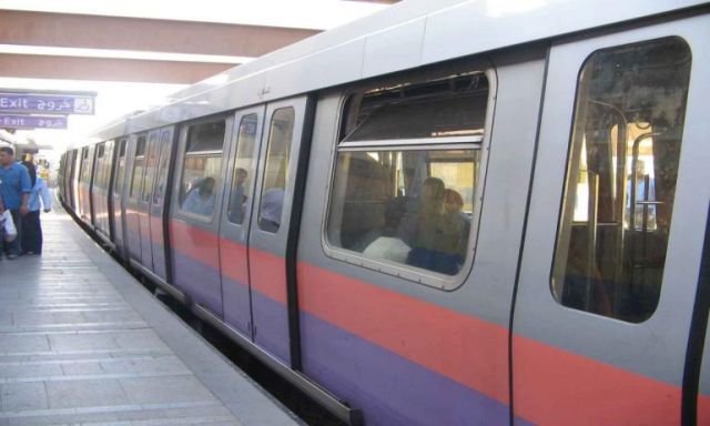 مترو الأنفاق: تخفيض سرعة القطارات لارتفاع درجة الحرارة