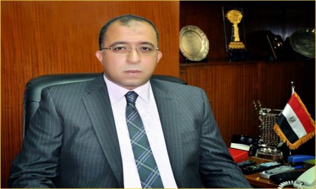 وزير التخطيط يوافق على طلب نائب المنيا بتخصيص 300 ألف جنيه لرصف الطرق