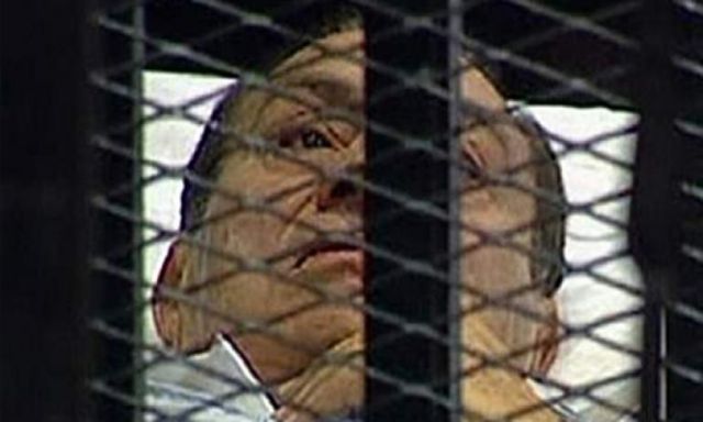 حزب العدل: ”محاكمة مبارك” قد تجعلنا نقدم علي تأييد ”مرسي”
