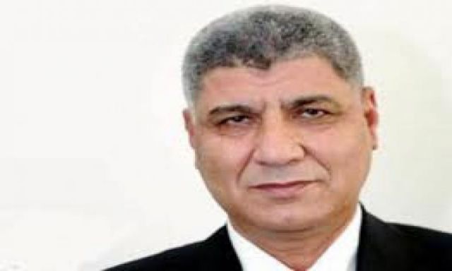 العاملون بالقوي العاملة يناشدون مرسي الإبقاء وزيرهم في الحكومة الجديدة