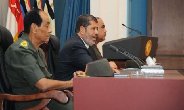 مرسى يعزى أسر شهداء ويتعهد بالقصاص العاجل من مرتكبى الحادث