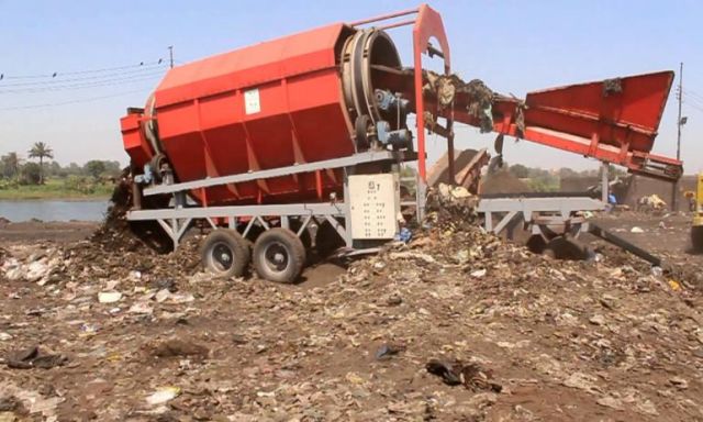 محافظ بورسعيد : إنشاء مصنع لتدوير القمامة باستثمارات 65 مليون جنيه