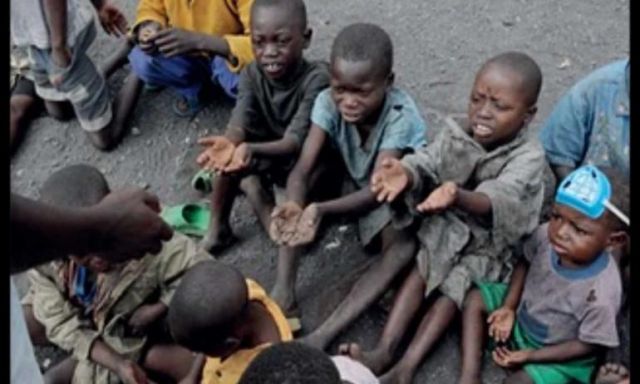 ”أطباء بلا حدود” تكشف عن وفاة 200 نازح بسبب الجوع فى نيجيريا