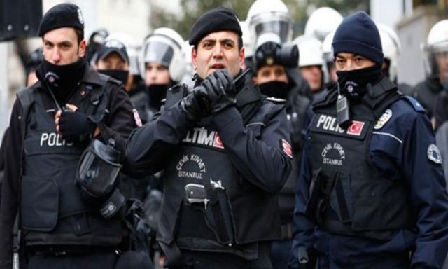 قوات أمن ”أردوغان” تداهم المحاكم لاعتقال 173 من العاملين فى السلك القضائى