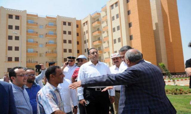 وزير الإسكان:الانتهاء من تشطيب 528 وحدة بالمرحلة الأولي بـ"دار مصر"