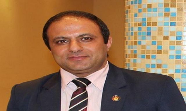 أحمد شعبان:  وزير الصحة ”مغيب” ويسعى لتدمير صناعة الدواء فى مصر