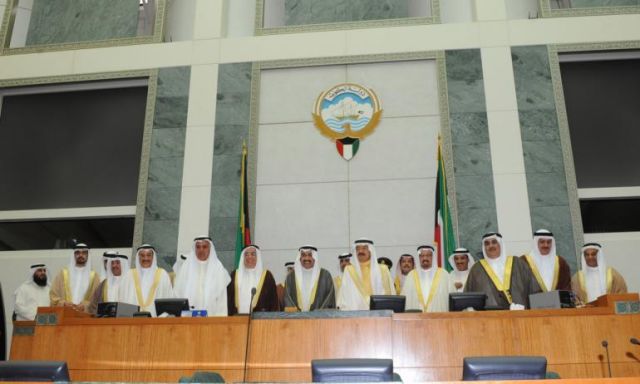 رئيس مجلس الأمة الكويتي يتوجه إلى شرم الشيخ