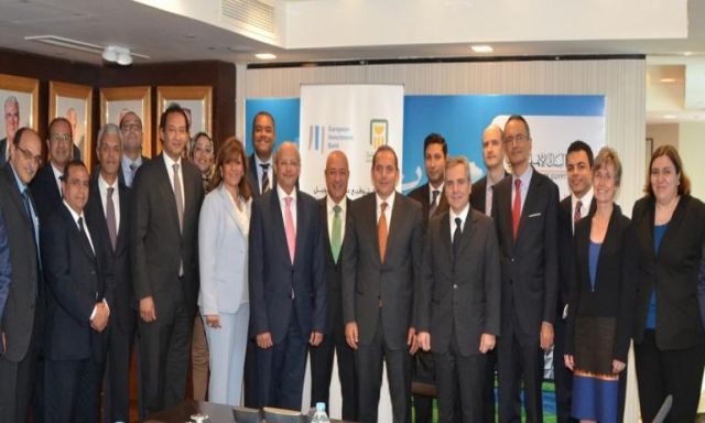 البنك الأهلي والاستثمار الأوروبي يوقعان عقد قرض لتمويل مشروعات القطاع الخاص المصرية