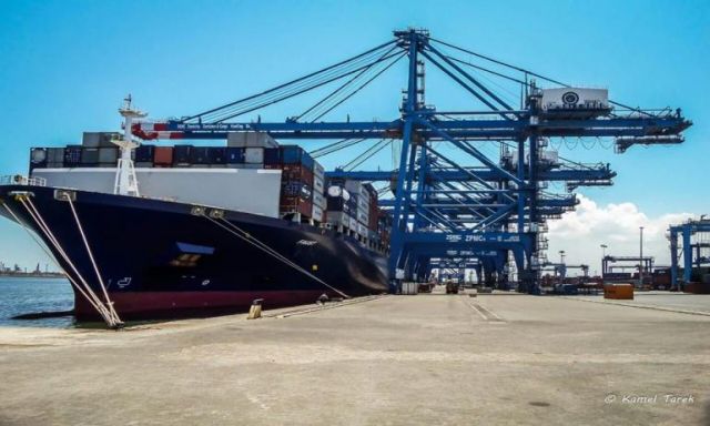 ميناء دمياط: رصيد القمح في مخازن القطاع الخاص 120661 طنًا