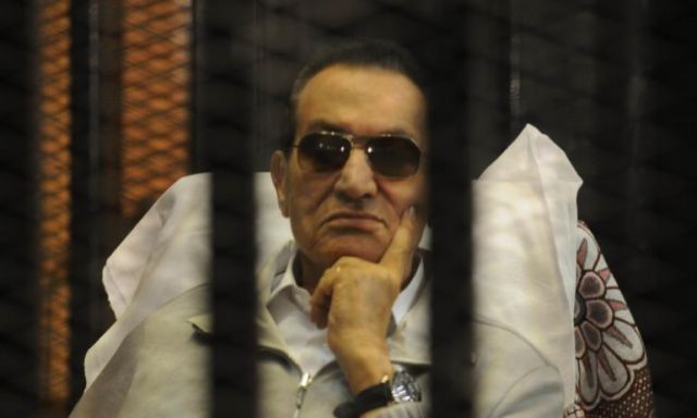 اليوم.. محكمة النقض تنظر إعادة محاكمة  مبارك  فى القضية المعروفة إعلامياً بـ”محاكمة القرن”