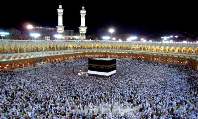إمام المسجد الحرام محذرا:قوم طائفيون أرادوا أن تكون مكة خرابا