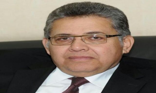 الشيحى يصدر قراراً بتعيين مسعد زيدان بدرجة مدير عام بوزارة التعليم العالى