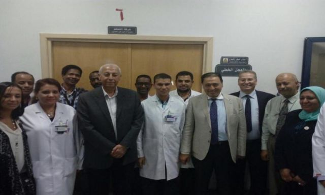 وزير الصحة يفتتح وحدة الطب النووي والاشعة المقطعية بالمحاكة للعلاج الإشعاعي بمركز أورام اسوان