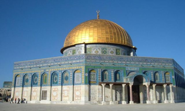 ”المنتدى العربى”: منع الأذان في القدس استفزاز لمشاعر المسلمين