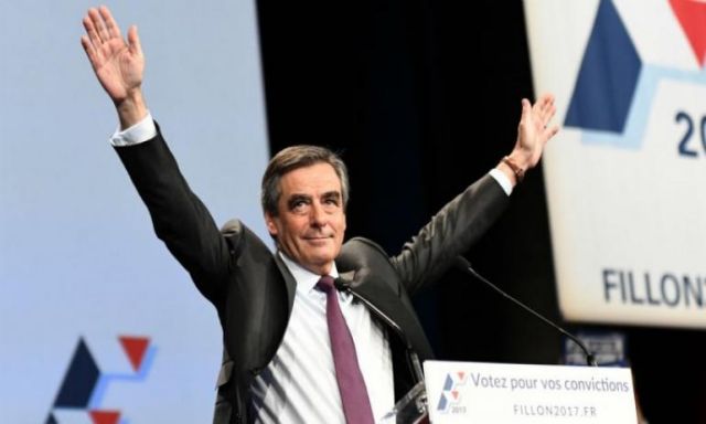 ”فيون” يتقدم في الانتخابات التمهيدية لـ”اليمين” والوسط الفرنسي