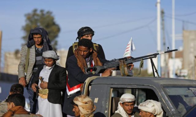 مقتل 20 عنصرًا من ”الحوثيين” في اليمن