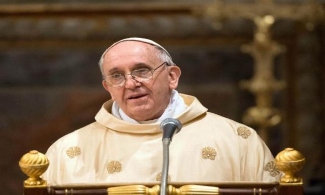 بابا الفاتيكان يعرب عن تعازيه للرئيس السيسي والبابا  تواضروس في الحادث الإرهابي بالكنيسة