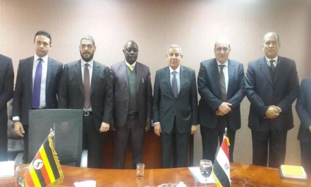 وزير الزراعة الأوغندى : حريصون على الإستفادة من الخبرات المصرية فى رفع مستوى كفاءة الادراة الصناعية